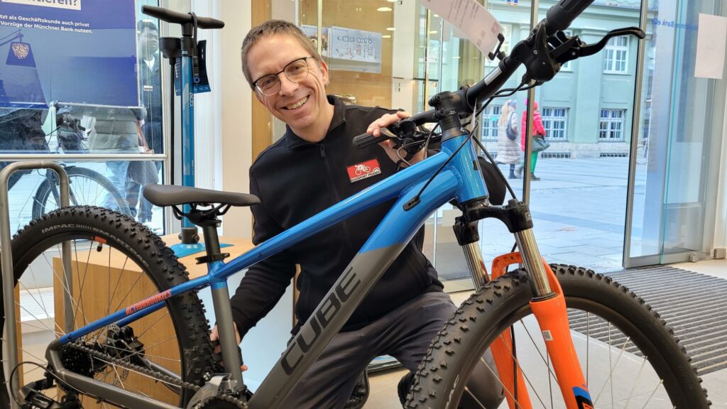 PicRetouch_20231129_160238306 Björn Wolf Radsport Prandl Werkstattleiter