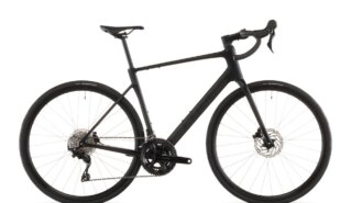 Cube Attain C:62 Race blackline 2026